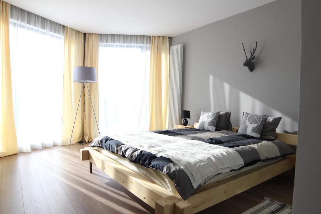 Villa Swiss Sacele Room photo