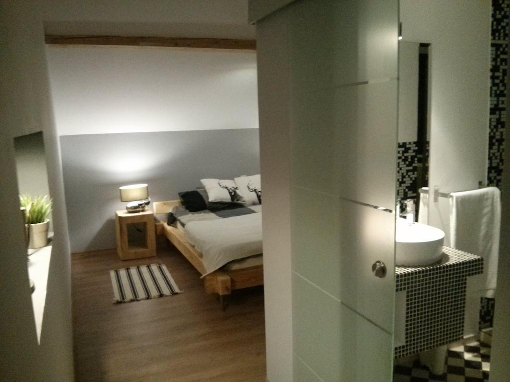 Villa Swiss Sacele Room photo