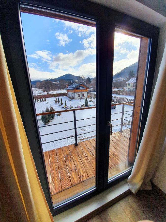 Villa Swiss Sacele Exterior photo